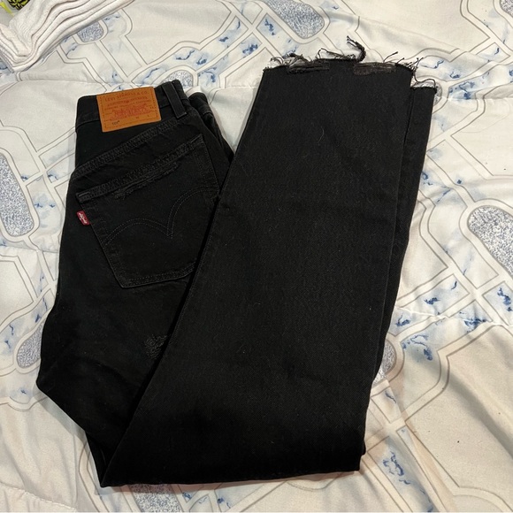 Levi's pants size 25